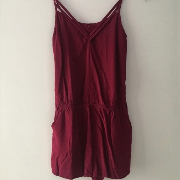 Express Maroon Strappy Romper with Pockets | Sz S - Picture 3 of 7
